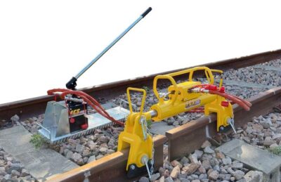 Morsetto idraulico per avvicinamento e allontanamento rotaie MI 8 - immagine 3