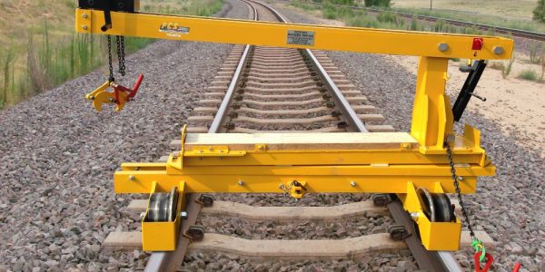 Elemento trasportatore con portalino sostituizione rotaie ETM
