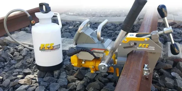 battery-powered-railway-equipment